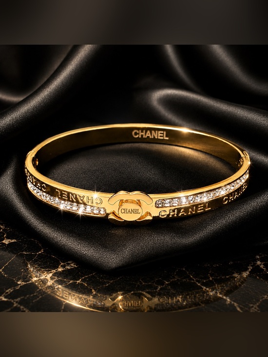 Fashion Jewelry Jewelry - Gold Crystal CC Logo Hinged Bangle Bracelet